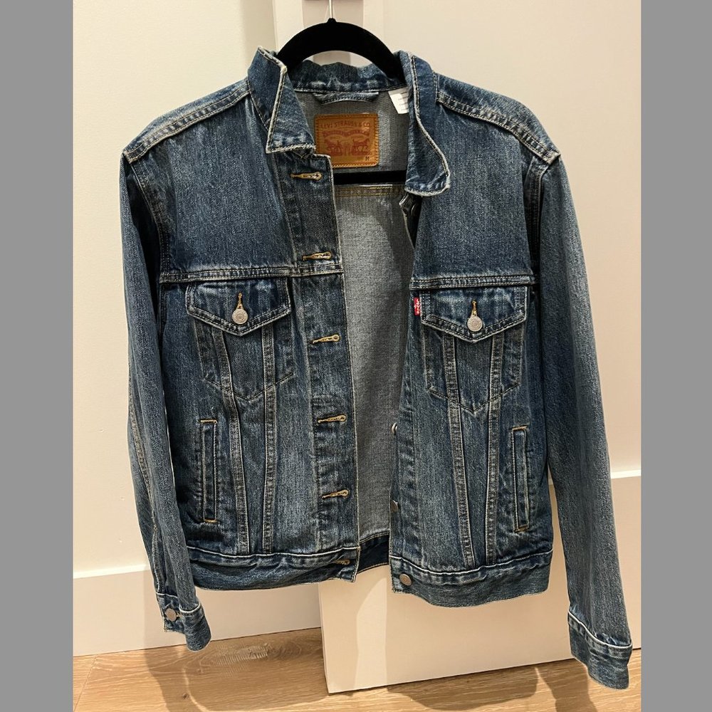 Levi Strauss Women's Original Trucker Jacket - Size M
